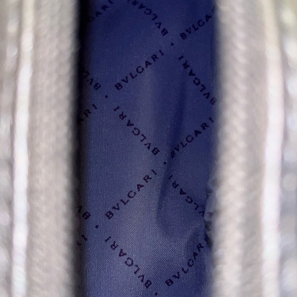 BVLGARI travel cosmetic bag silver NWOT designer case small size - Picture 9 of 11